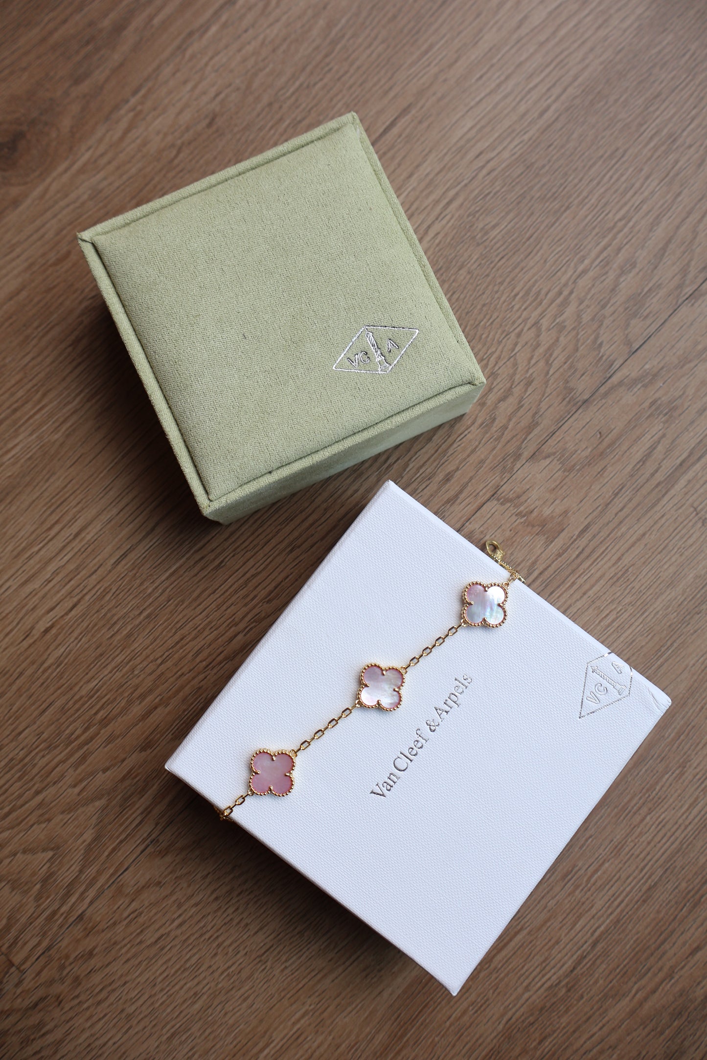 Van Cleef Bracelet Pink x Gold (Whatsapp for Price & Grade)