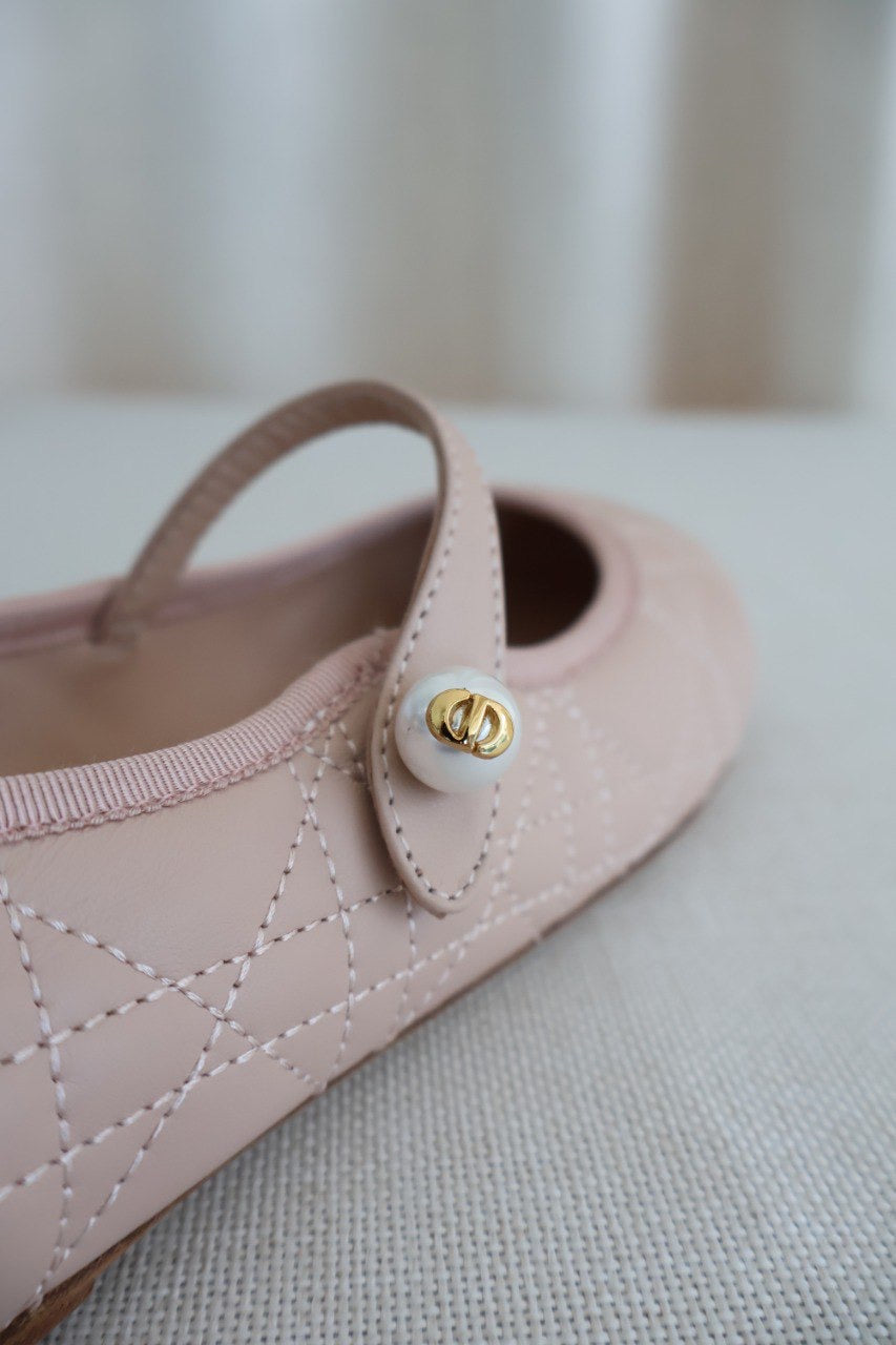 Dior Ballet Flat  Rose Quartz Quilted Cannage Calfskin (Whatsapp for Price & Grade)