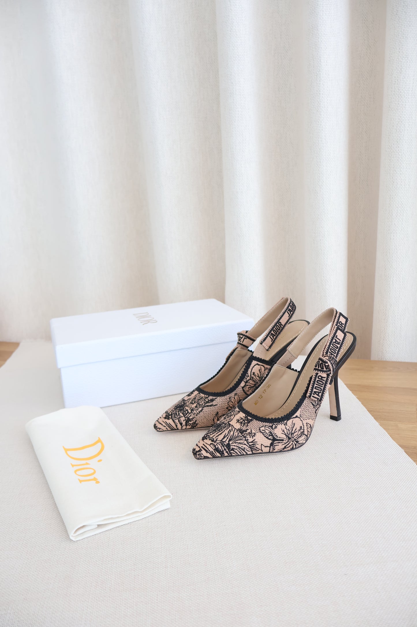 Dior J'adior Slingback Pump  (Whatsapp for Price & Grade)