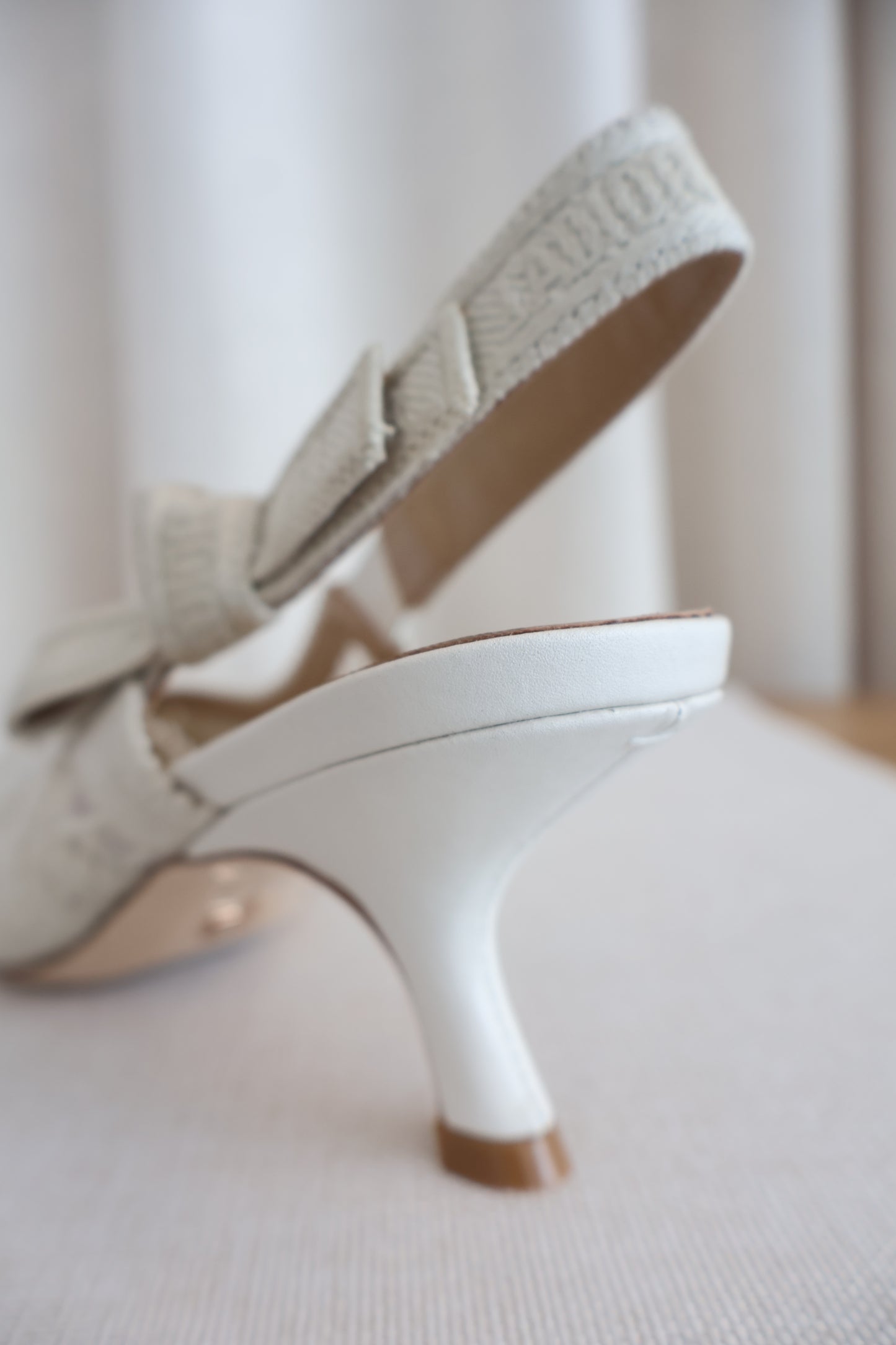 Dior J'adior Slingback Pump White Lace (Whatsapp for Price & Grade)