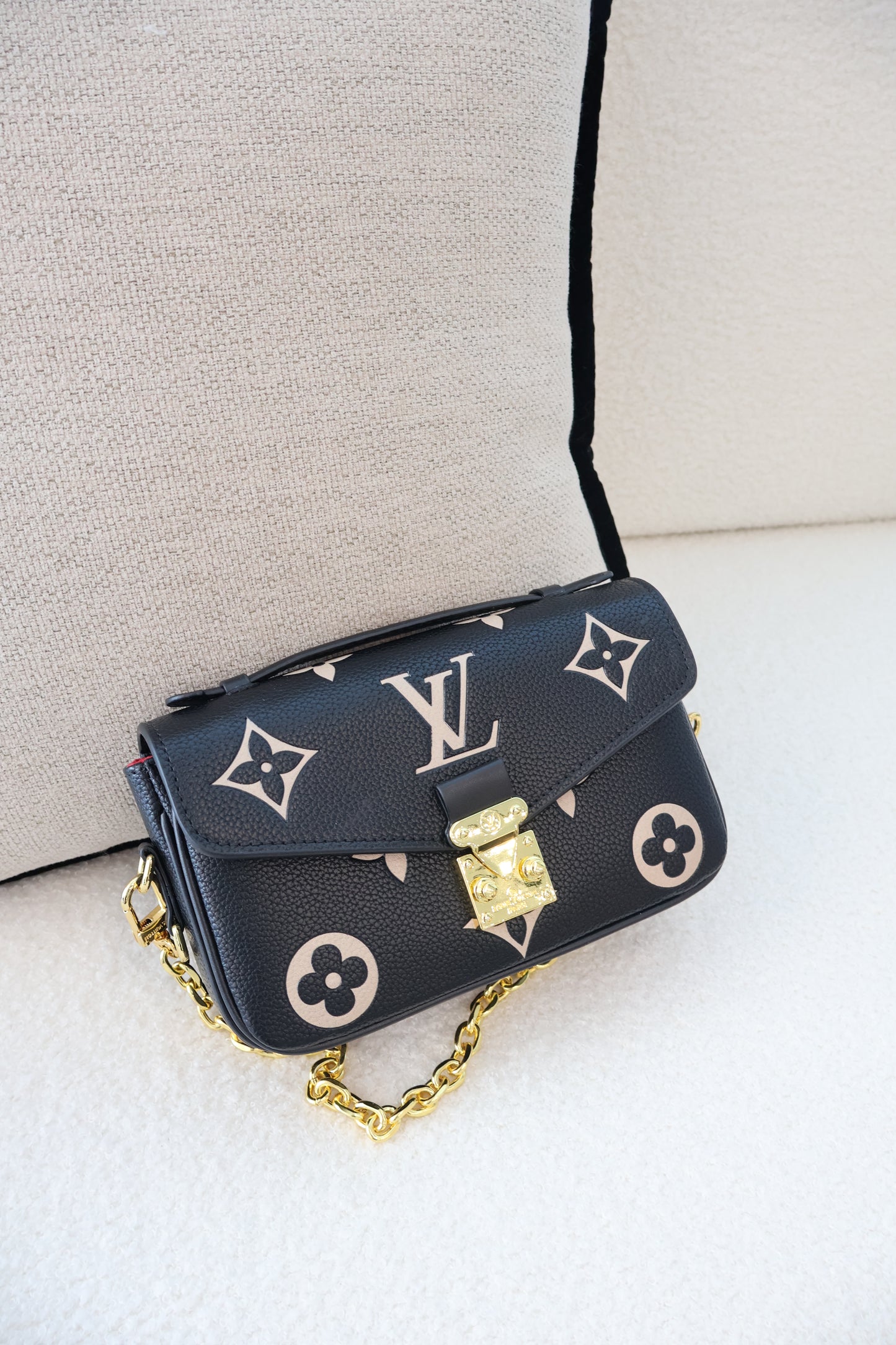 Louis Vuitton Metis East West Black Bicolour (Whatsapp for Price & Grade)