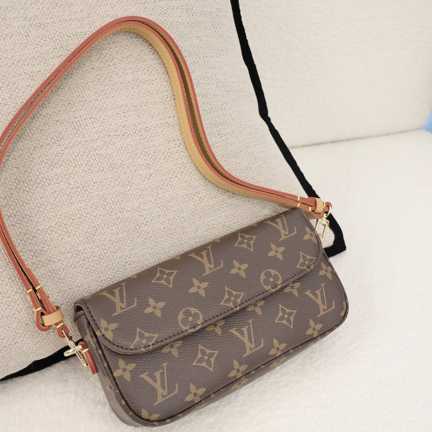 Louis Vuitton Ivy Bag Brown Monogram (Whatsapp for Price & Grade)