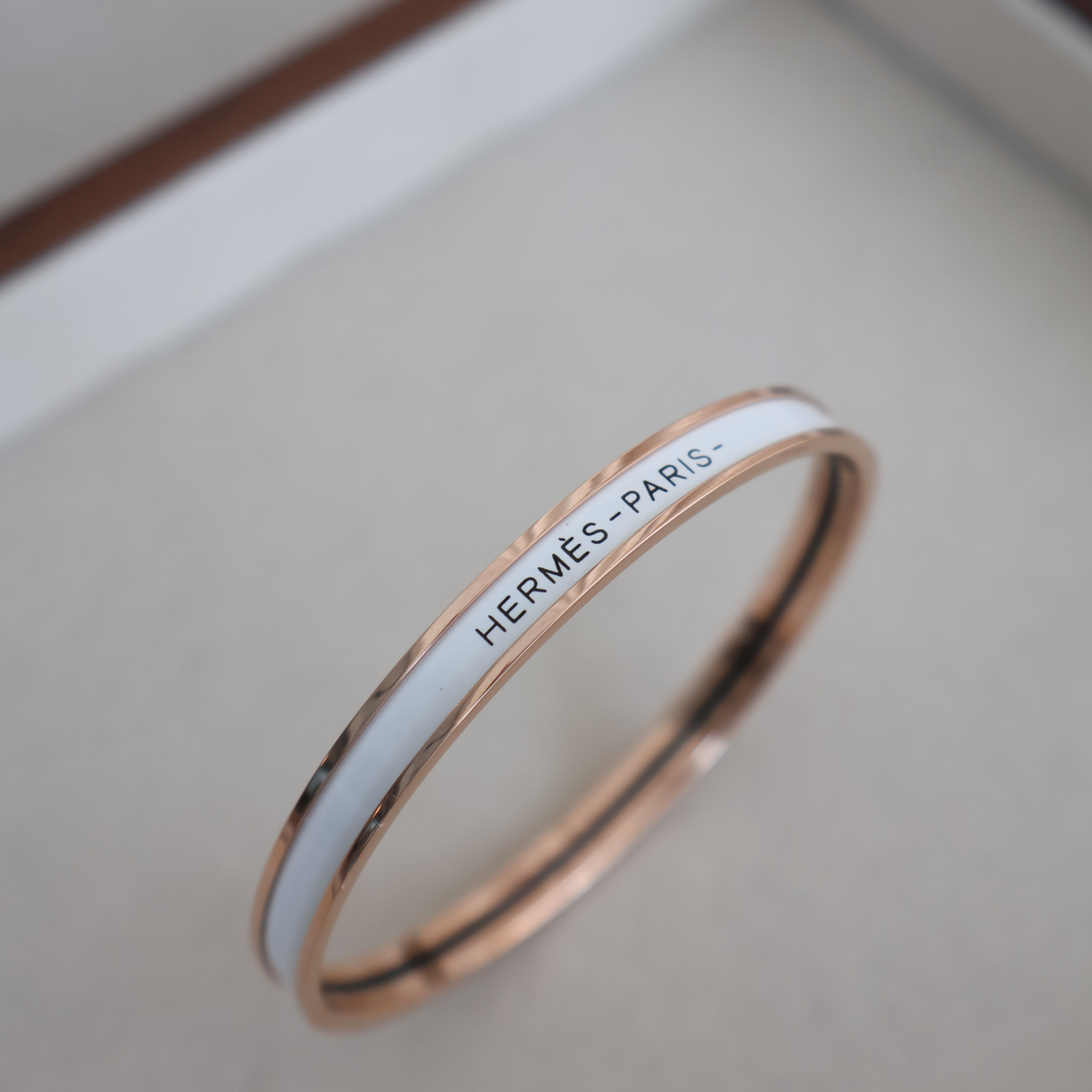 Hermes Thin Bangle White x Rose Gold (Whatsapp for Price & Grade)
