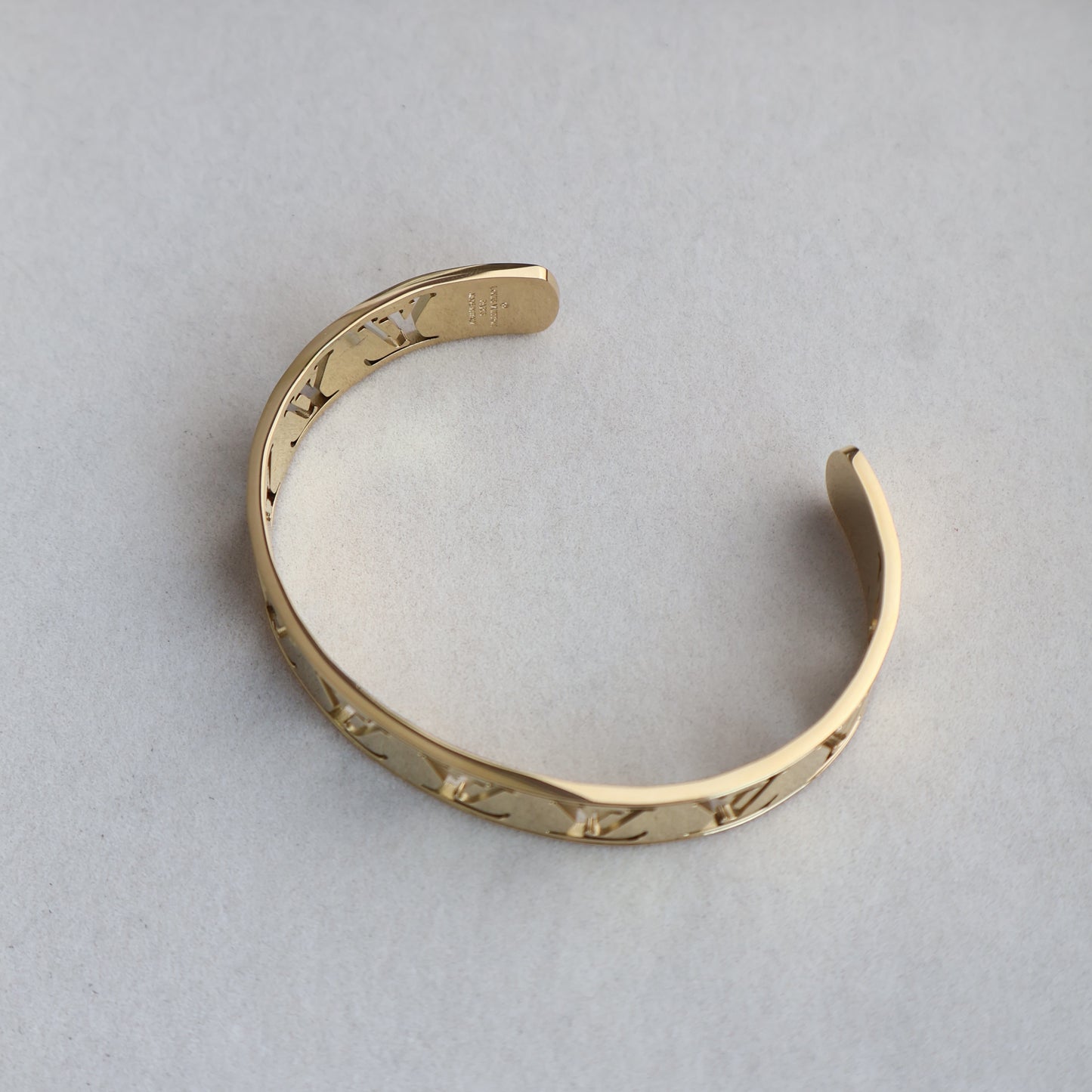 Louis Vuitton Bangle Gold (Whatsapp for Price & Grade)